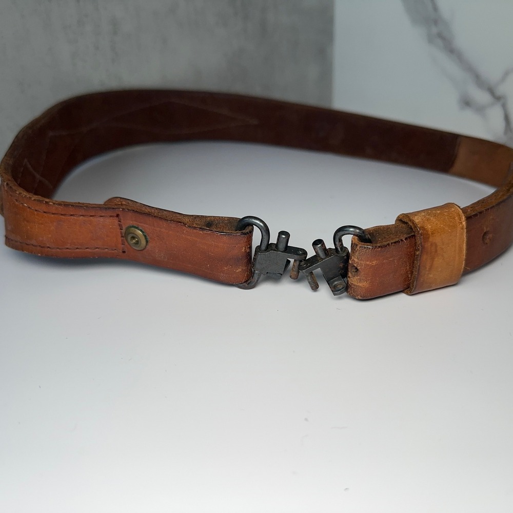 VTG Smith &‎ Wesson Rifle Sling Leather Brown Metal Swivle Brass Chicago Screws